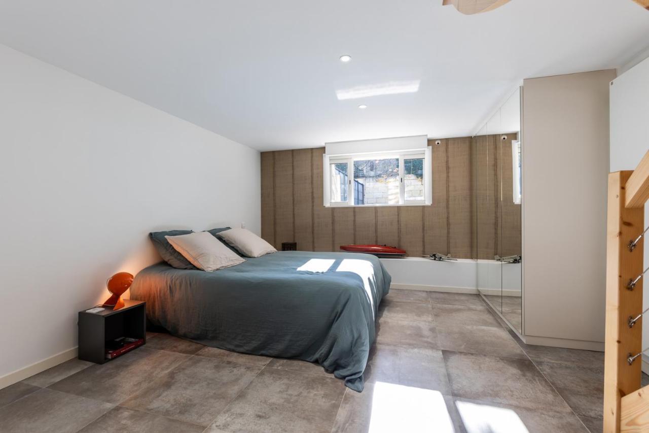 Appartement 50M2 Parfait Etat Avec Piscine Privee ボルドー エクステリア 写真